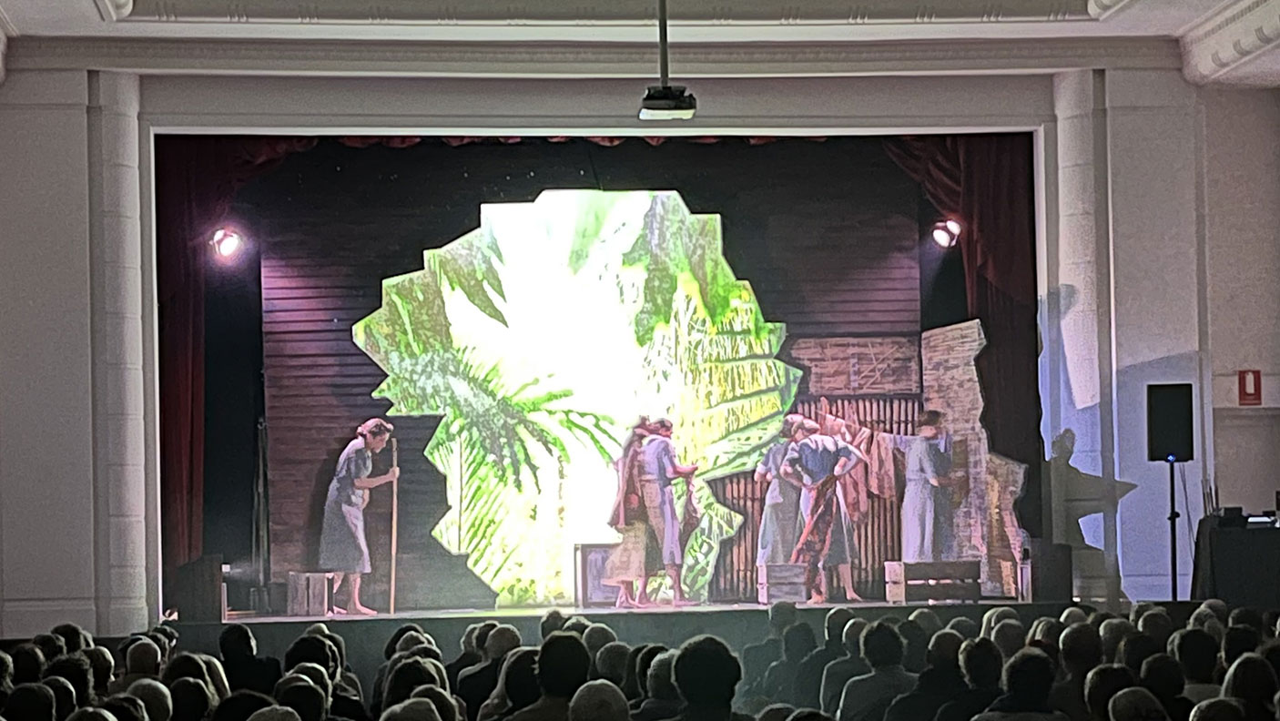 A scene from the performance of 21 HEARTS: Vivian Bullwinkel and the Nurses of the Vyner Brooke in a theatre.