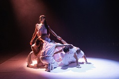 ‘Structural Dependency’ by Brooke Leeder & Dancers, Perth Festival 2021, State Theatre Centre Perth, March 2021. Photo by Mitchell Aldridge.