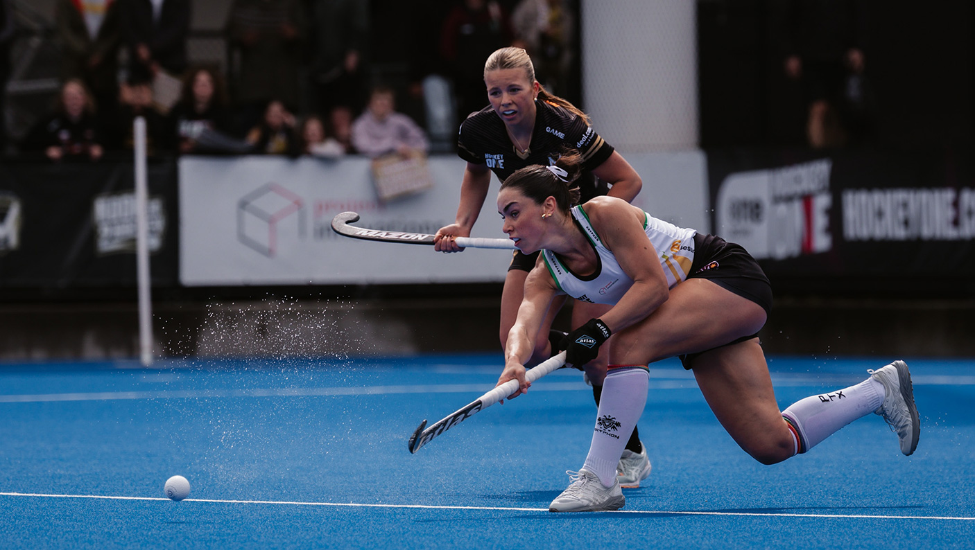 Perth thundersticks team member in action during a game