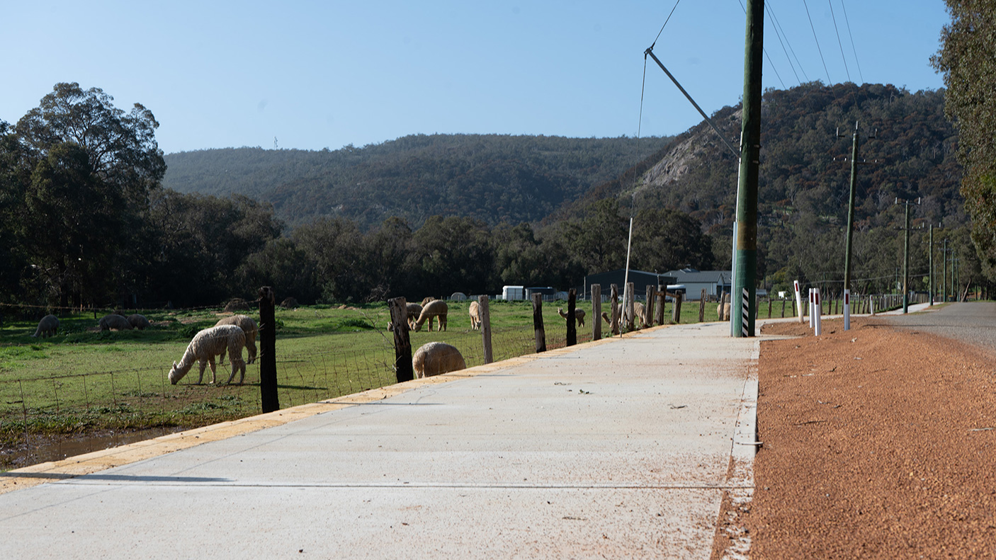 The new shared path in Serpentine
