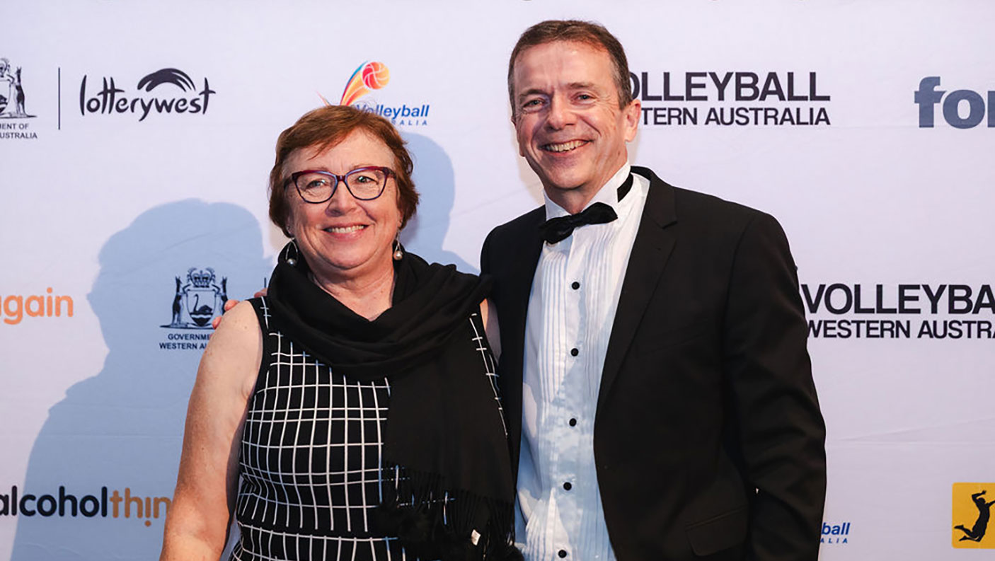 Robyn Kuhl alongside former President VWA Ian Phipps